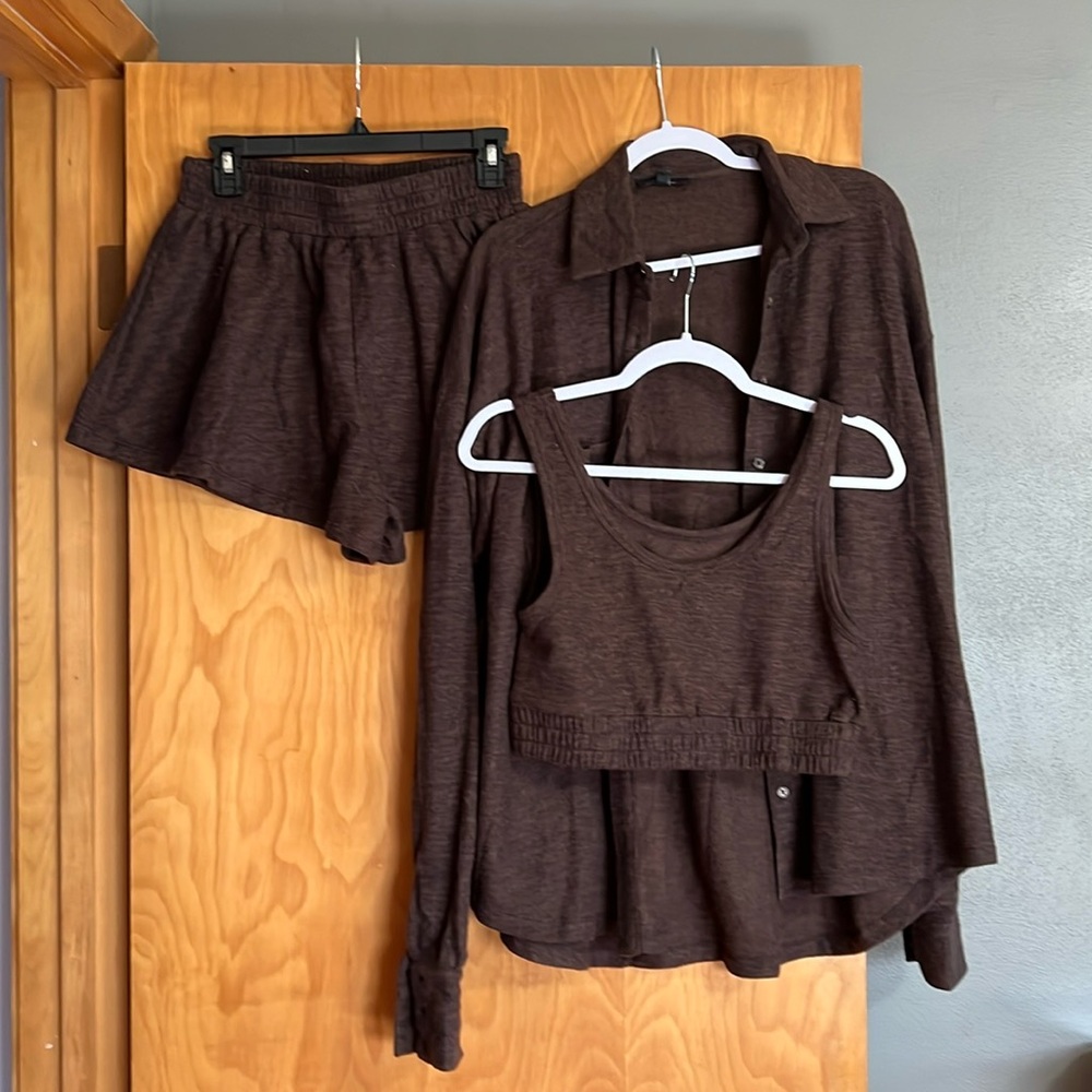 3 Piece Dress Short Set Moche color  size medium nwot
